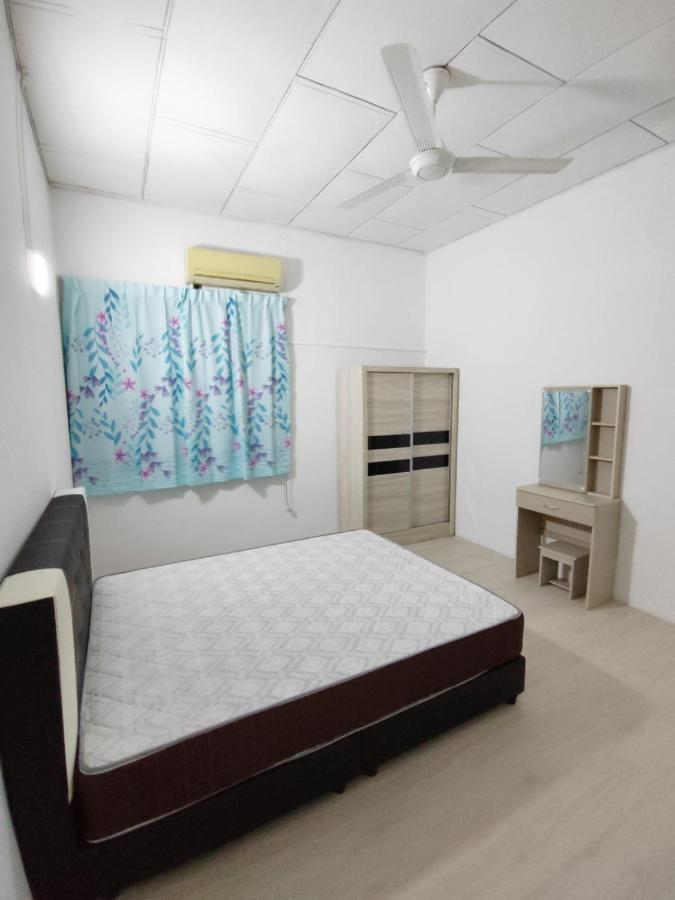 Gp Hostel Penang Джордж Таун Екстериор снимка