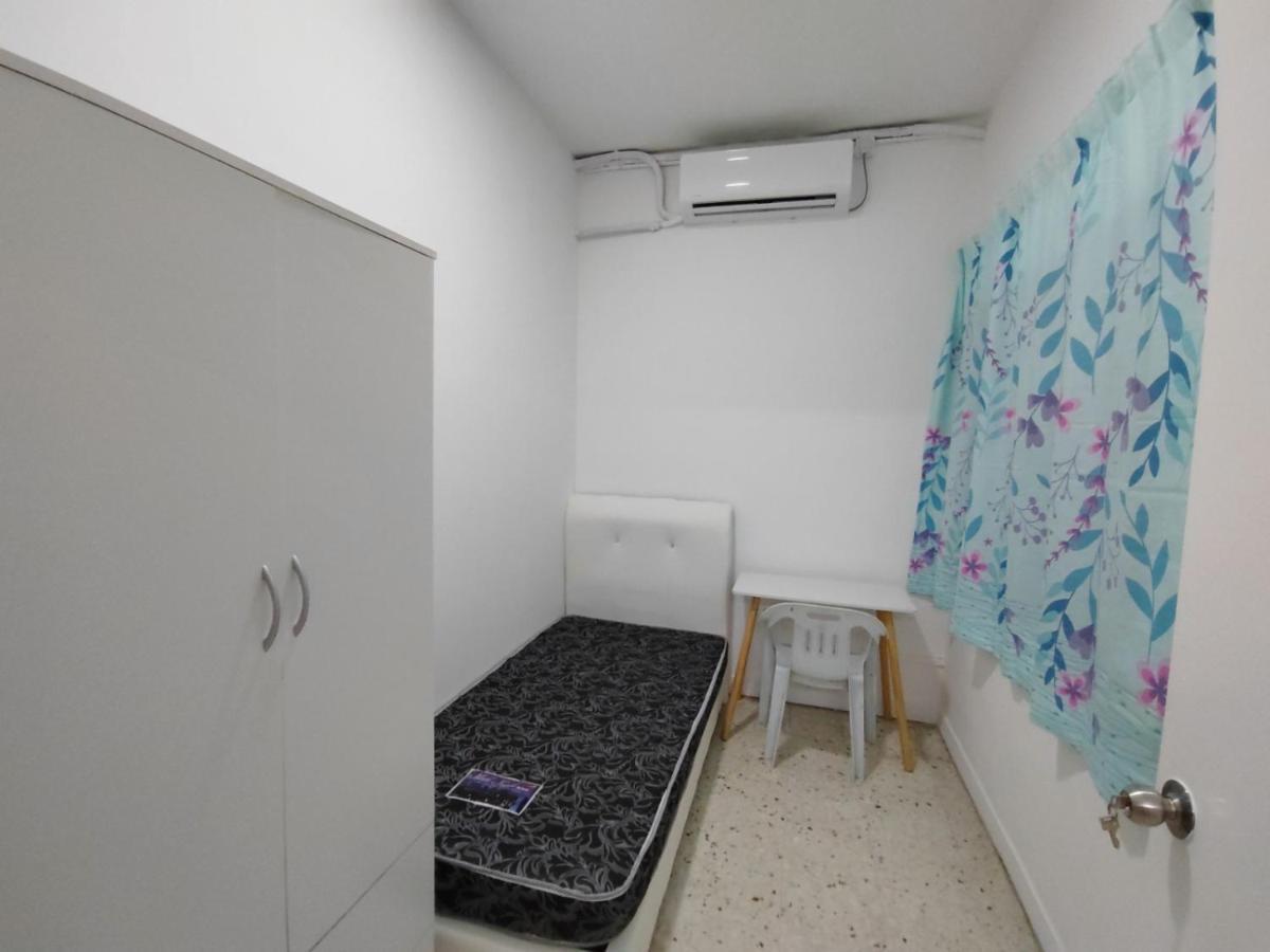Gp Hostel Penang Джордж Таун Екстериор снимка